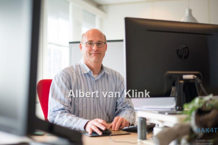 ALBERT HAK4T BRAAT